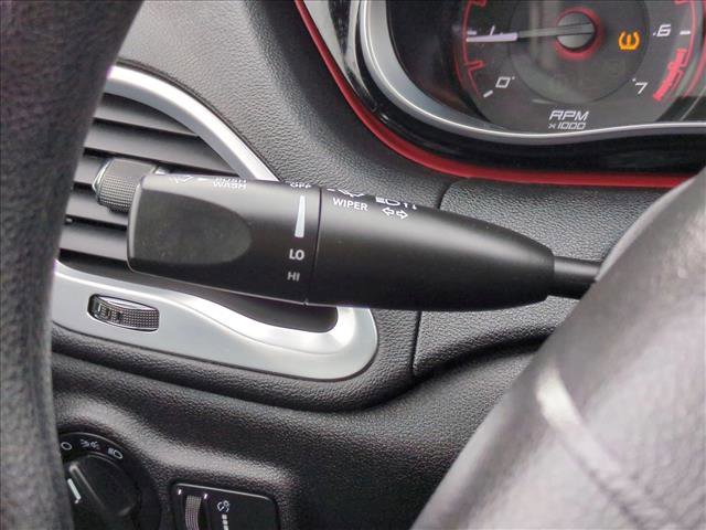 Used 2016 Dodge Dart SXT image 15