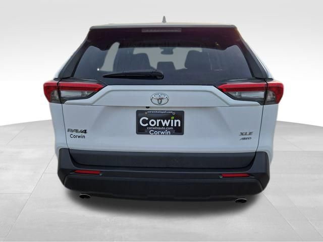 Used 2023 Toyota RAV4 XLE image 11