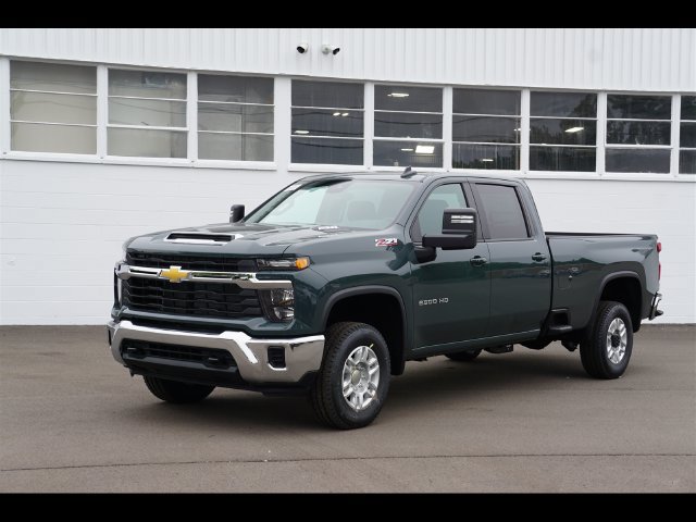 New 2026 Chevrolet Silverado 2500 LT w/ Z71 Off-Road Package AWD/4WD image 1