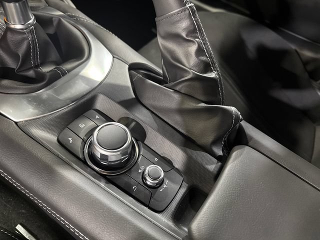 New 2026 MAZDA MX-5 Miata Club w/ Appearance Package RWD image 21