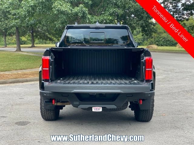 Used 2025 Toyota Tacoma TRD Pro w/ Tow Tech Package AWD/4WD image 15