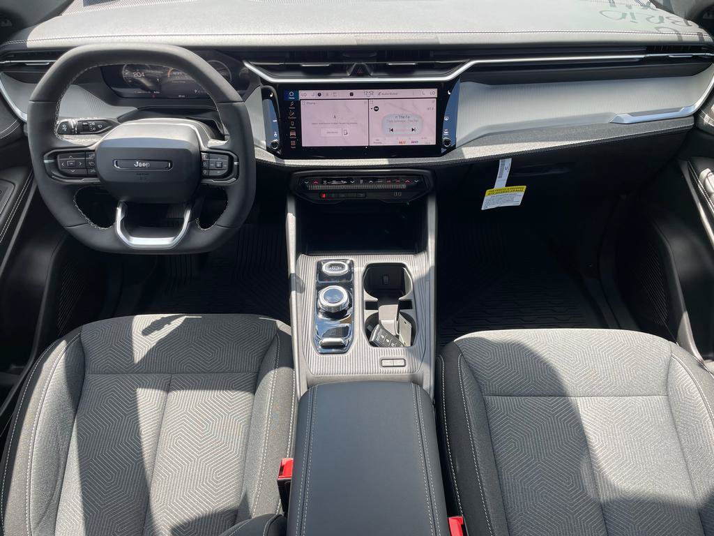 New 2026 Jeep Cherokee Laredo AWD/4WD image 15