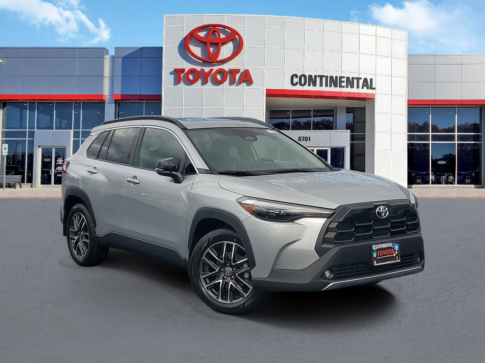 New 2026 Toyota Corolla Cross XLE w/ Convenience Package AWD/4WD image 2