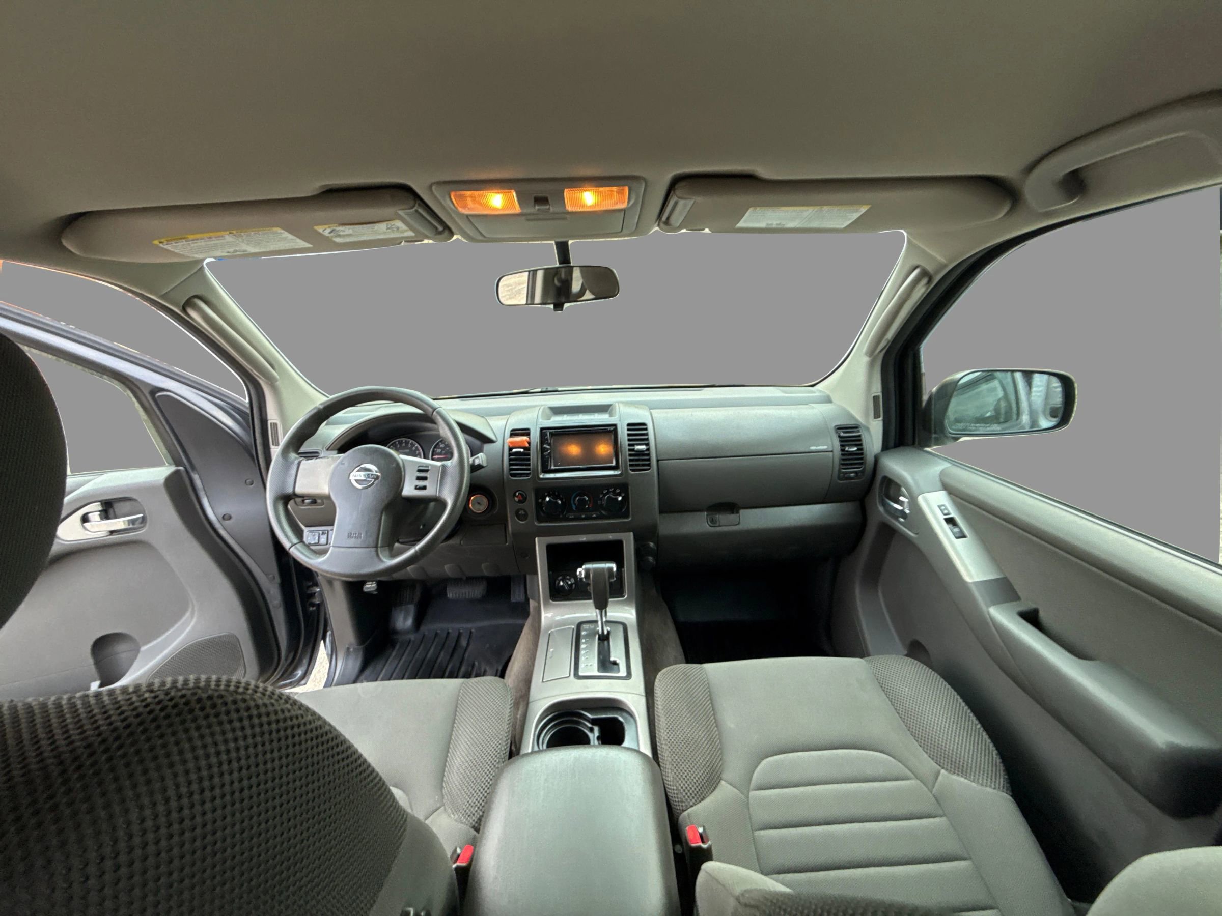 Used 2011 Nissan Pathfinder S image 20
