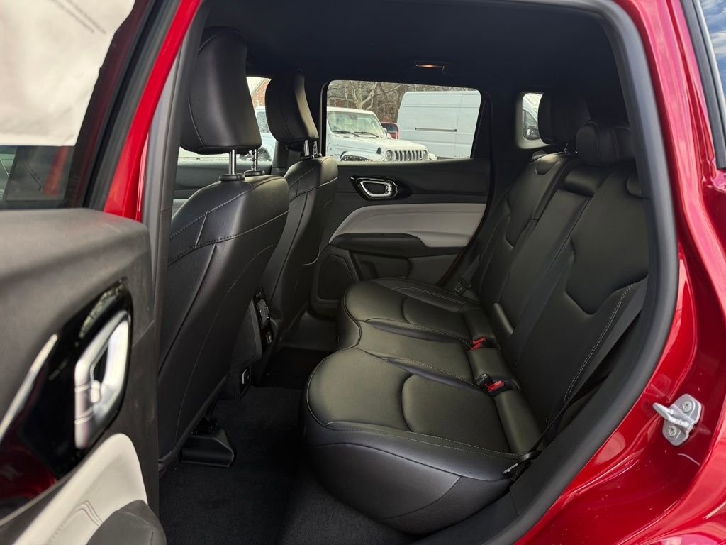 New 2026 Jeep Compass Limited AWD/4WD image 15