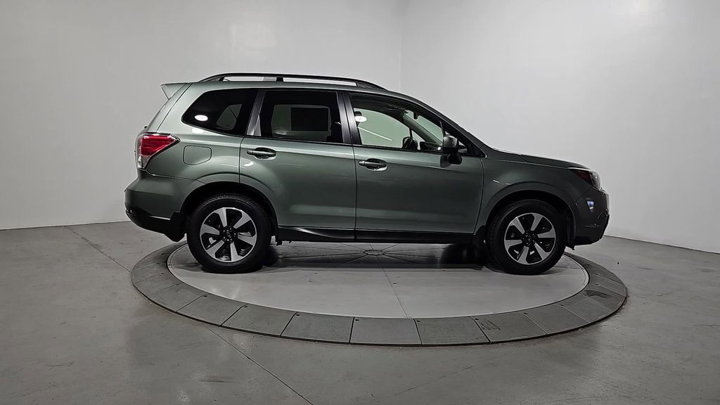 Used 2017 Subaru Forester 2.5i Premium w/ Popular Package #2A image 7