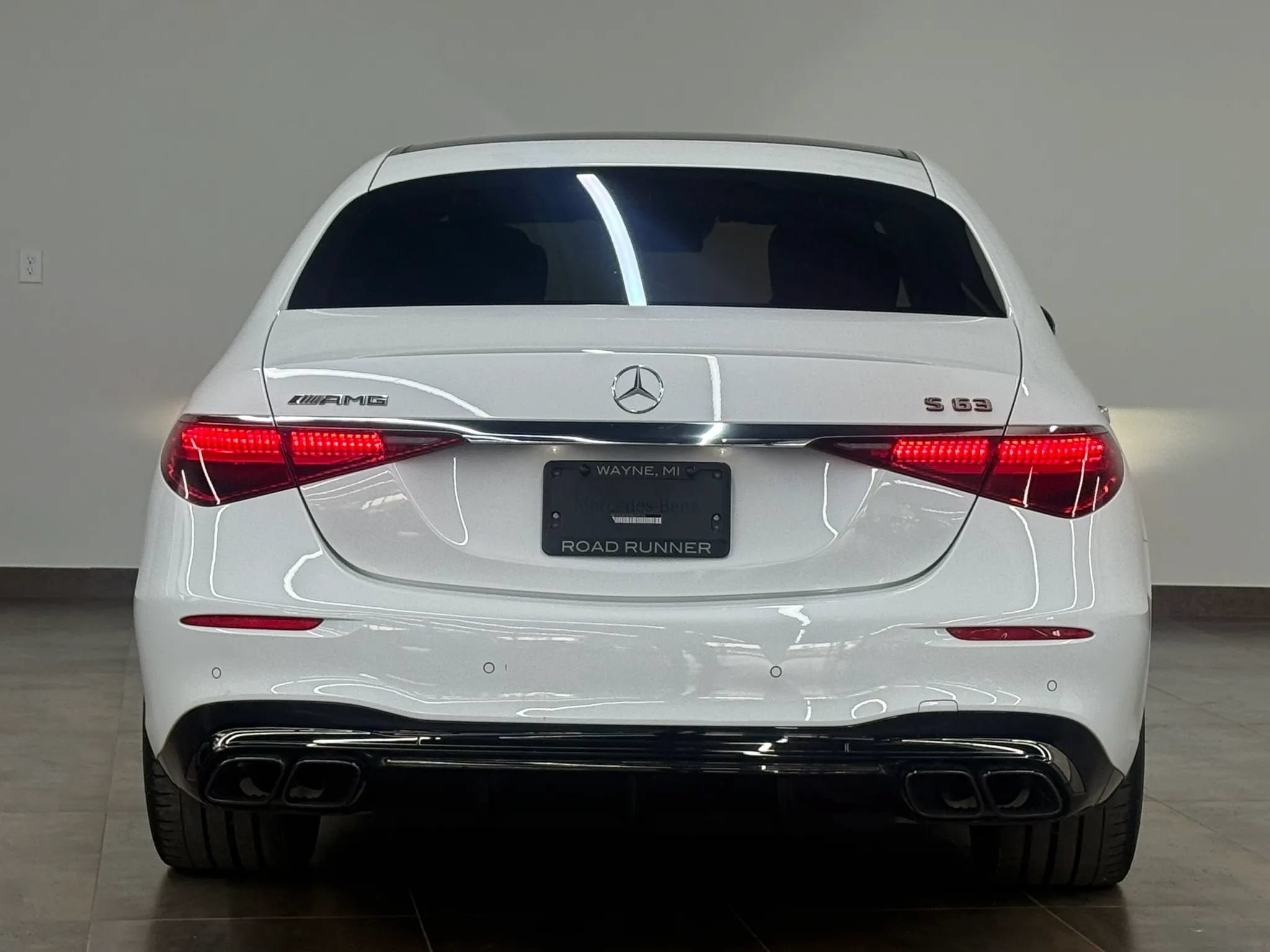 Used 2024 Mercedes-Benz S 63 AMG S image 8