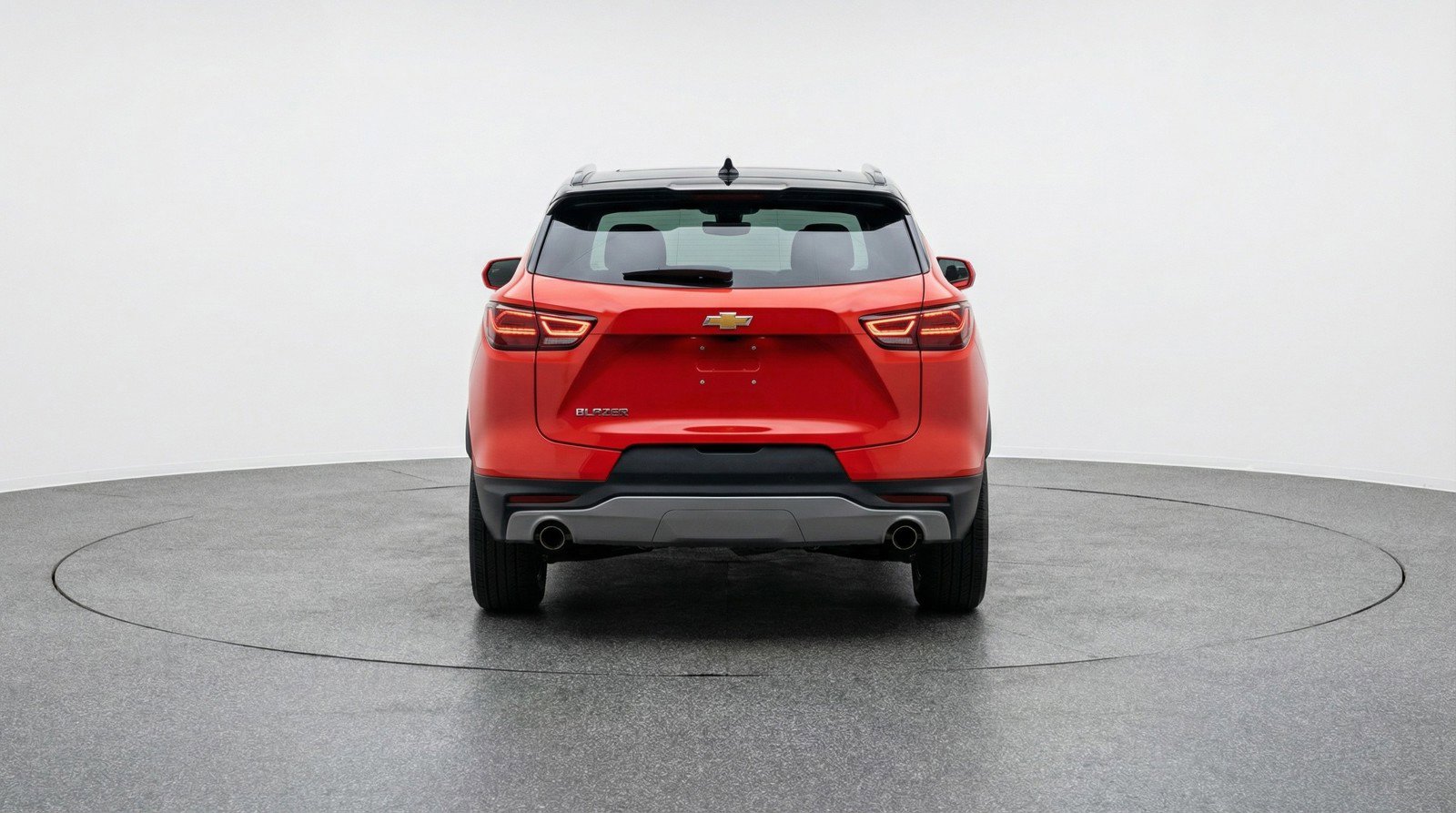 Used 2025 Chevrolet Blazer LT FWD image 7