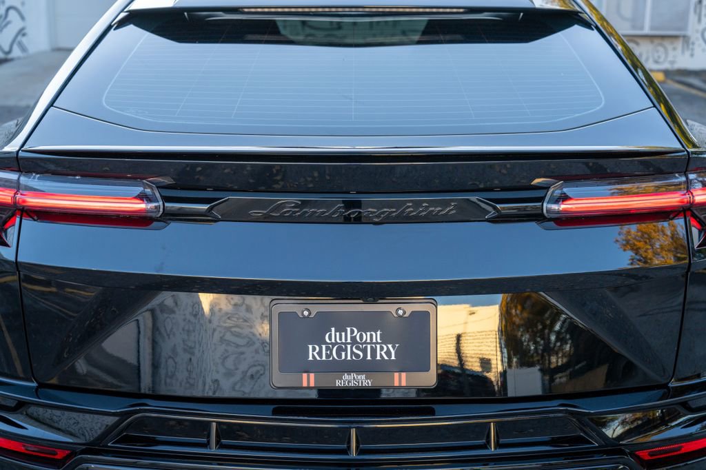 Used 2024 Lamborghini Urus S image 31