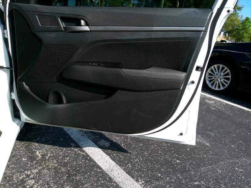 Used 2018 Hyundai Elantra SEL image 25