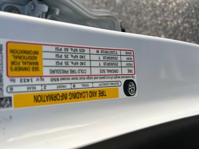 Used 2025 GMC Acadia Elevation AWD/4WD image 37