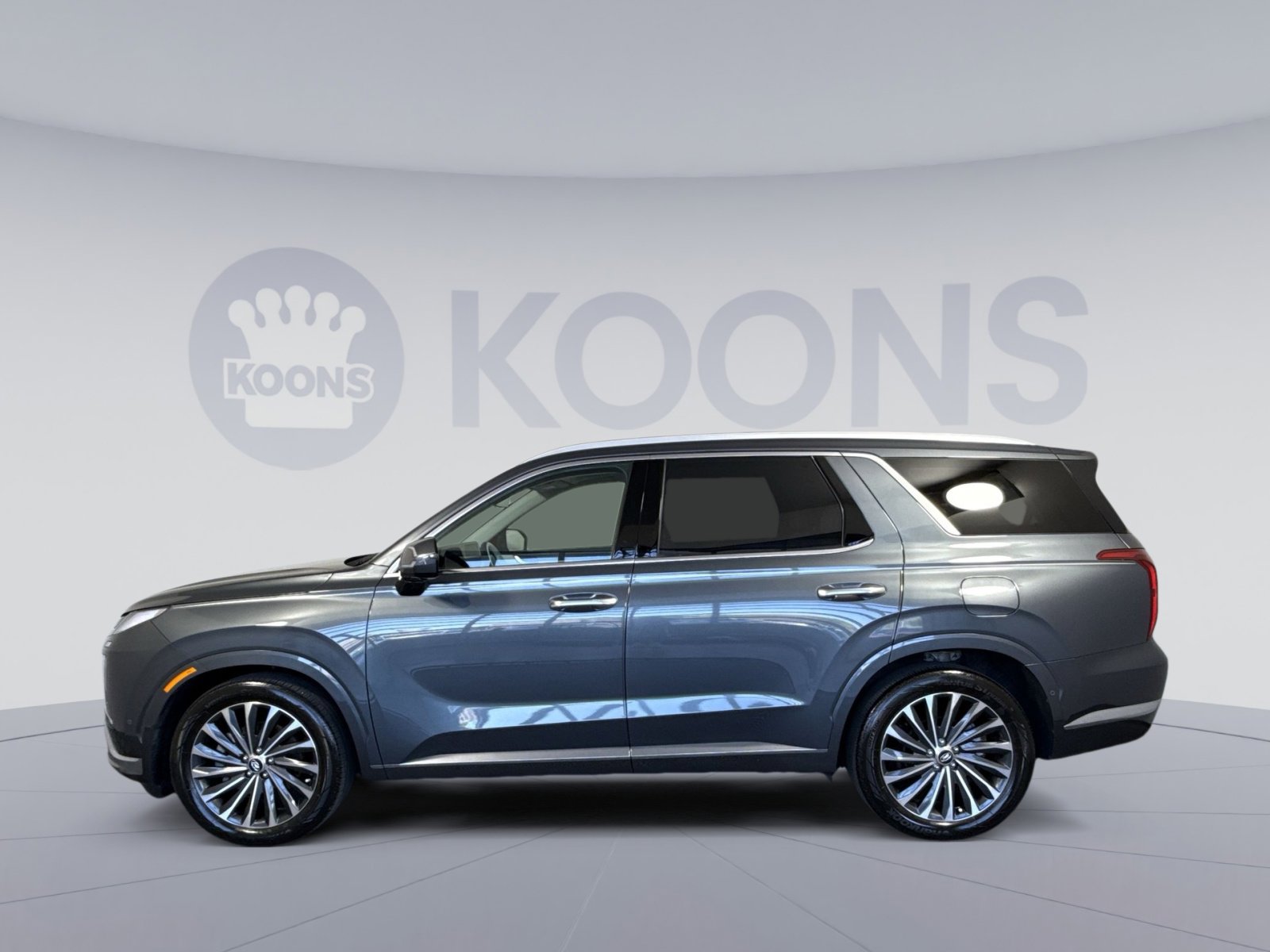 Used 2023 Hyundai Palisade Calligraphy AWD/4WD image 2