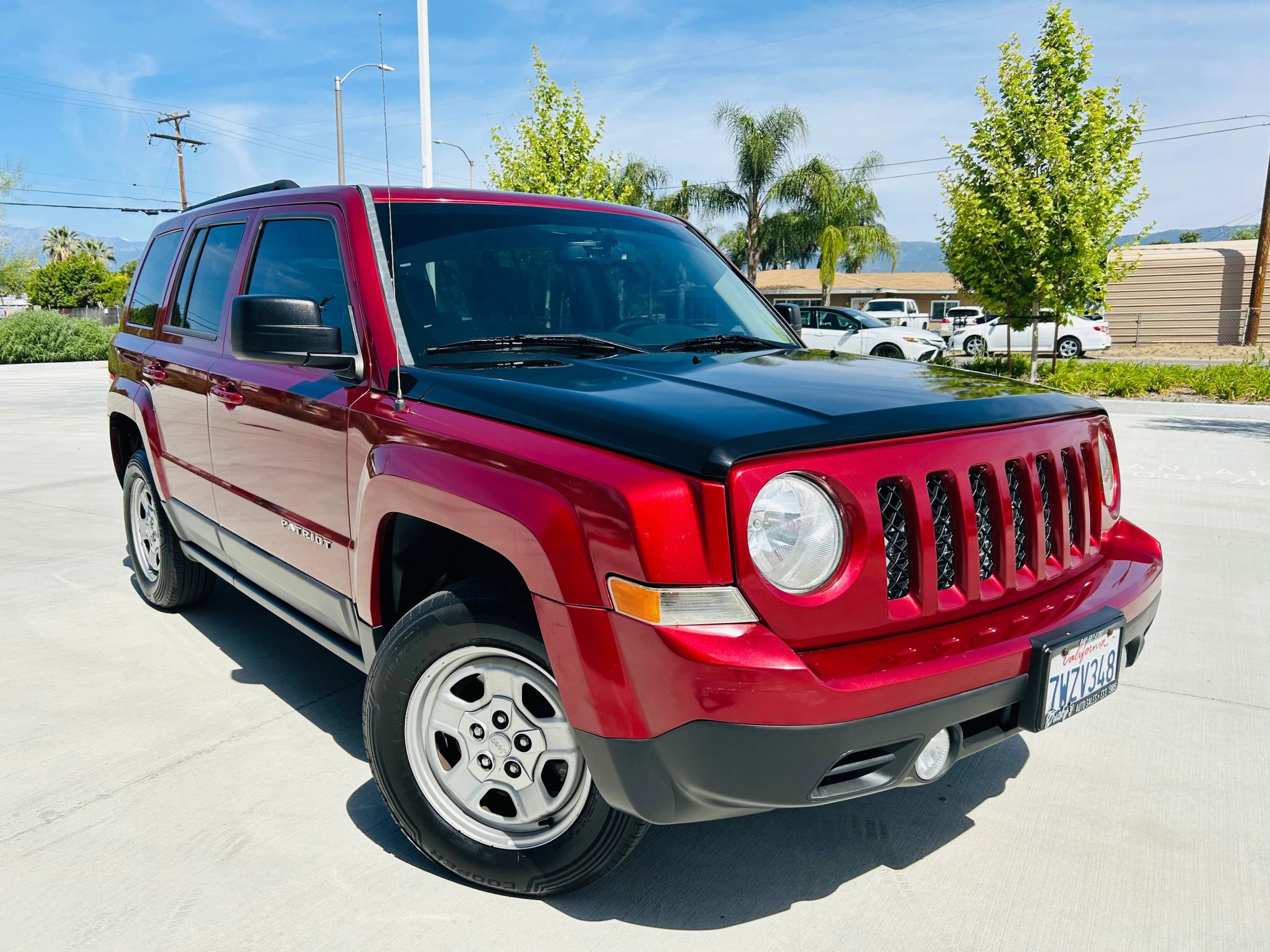 Used 2016 Jeep Patriot Sport w/ Power Value Group AWD/4WD image 2