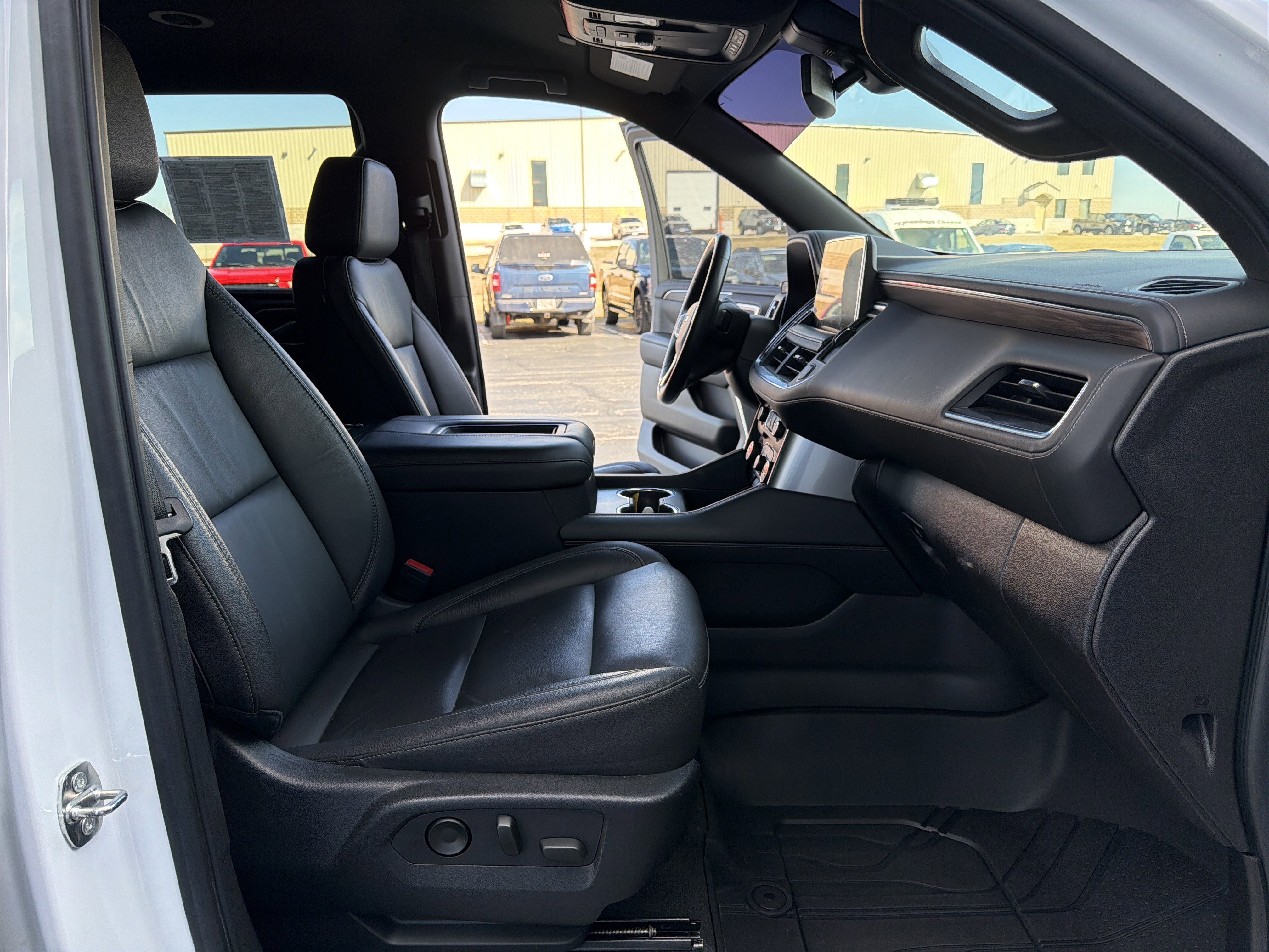 Used 2021 Chevrolet Tahoe Z71 image 39