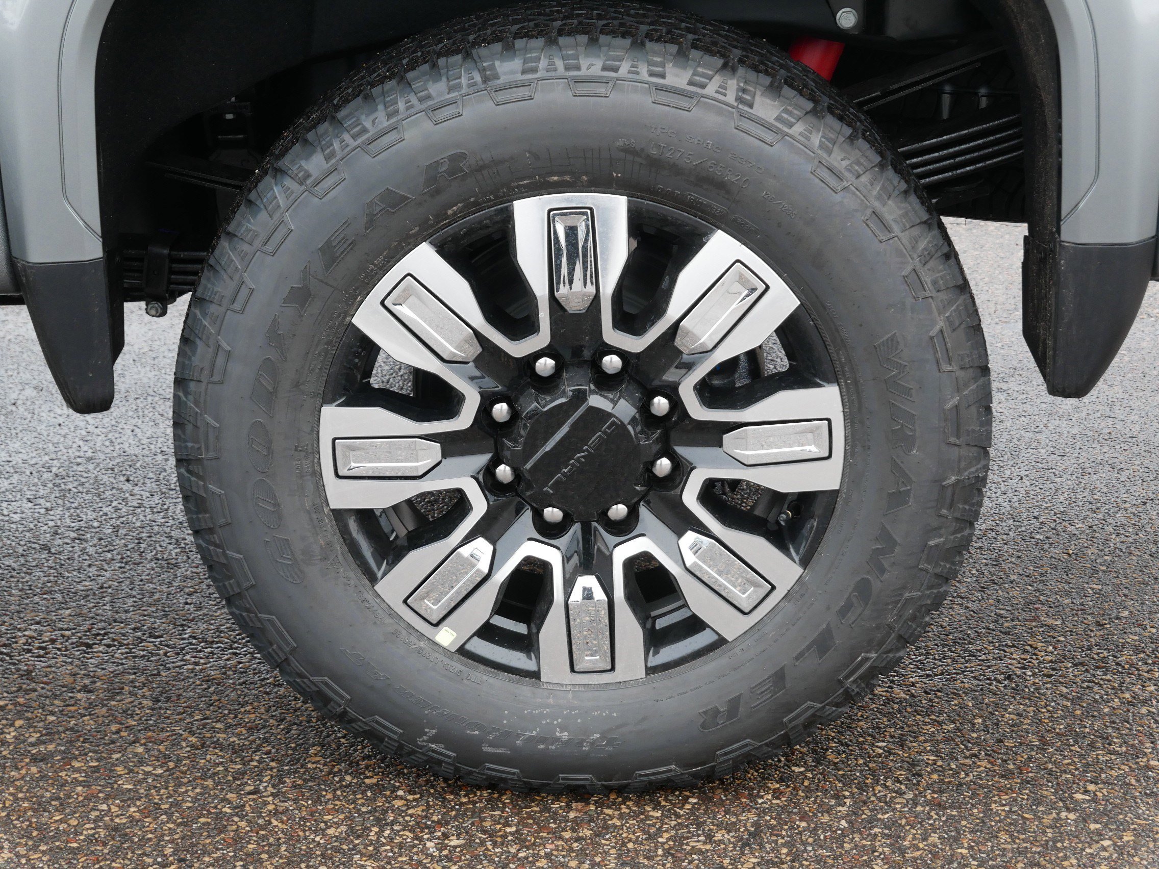 New 2026 GMC Sierra 3500 Denali w/ Denali Reserve Package AWD/4WD image 3