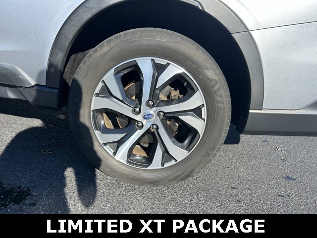 Used 2022 Subaru Outback Limited XT image 10