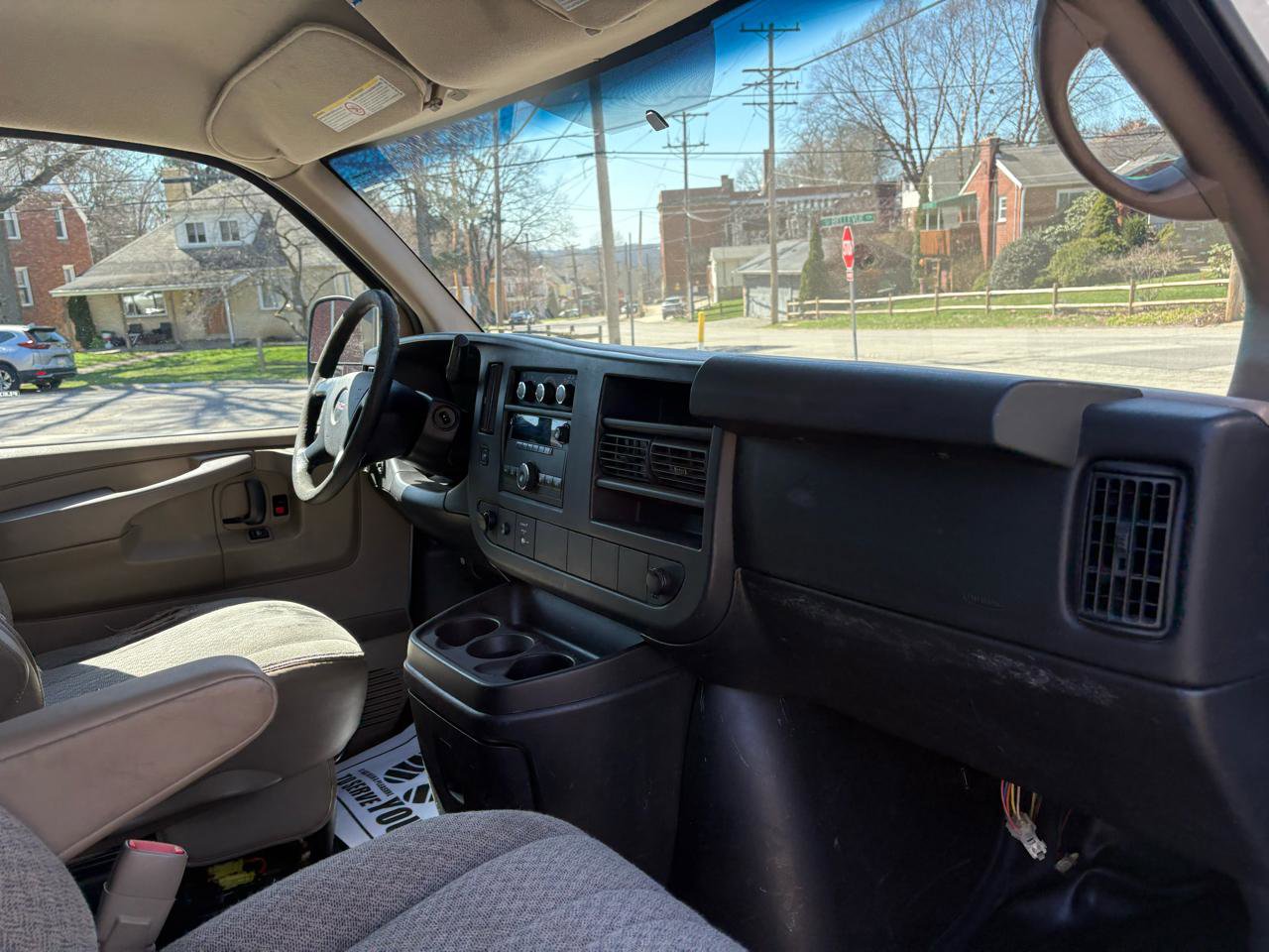 Used 2014 GMC Savana 2500 image 26