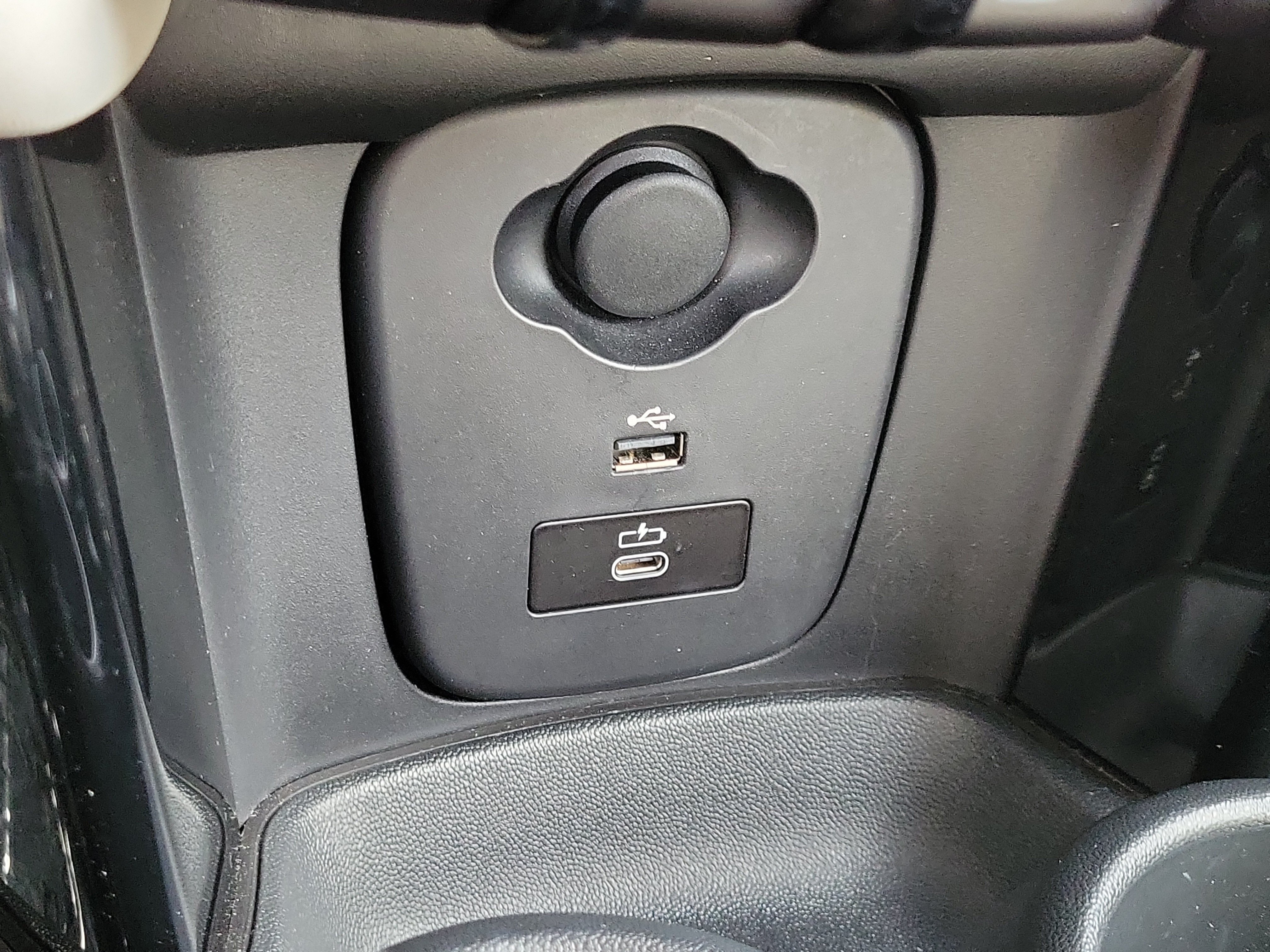 Certified 2024 MINI Cooper S FWD image 25