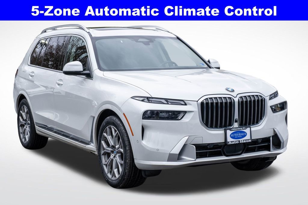 Used 2025 BMW X7 xDrive40i image 10