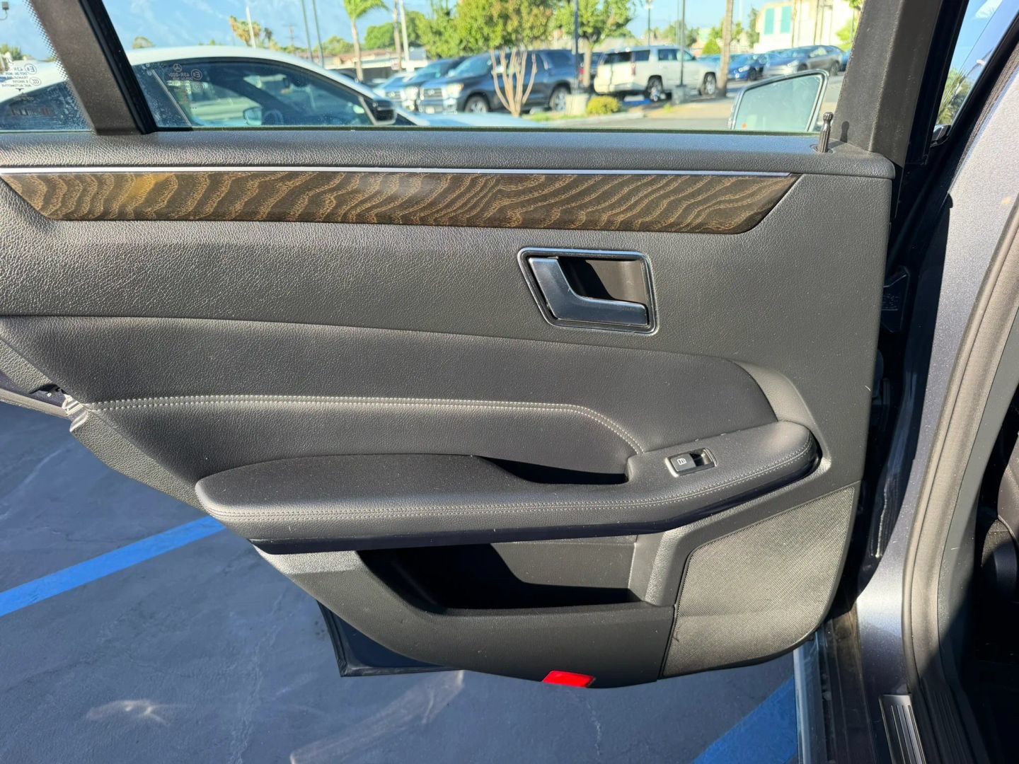 Used 2016 Mercedes-Benz E 350 Sedan image 12