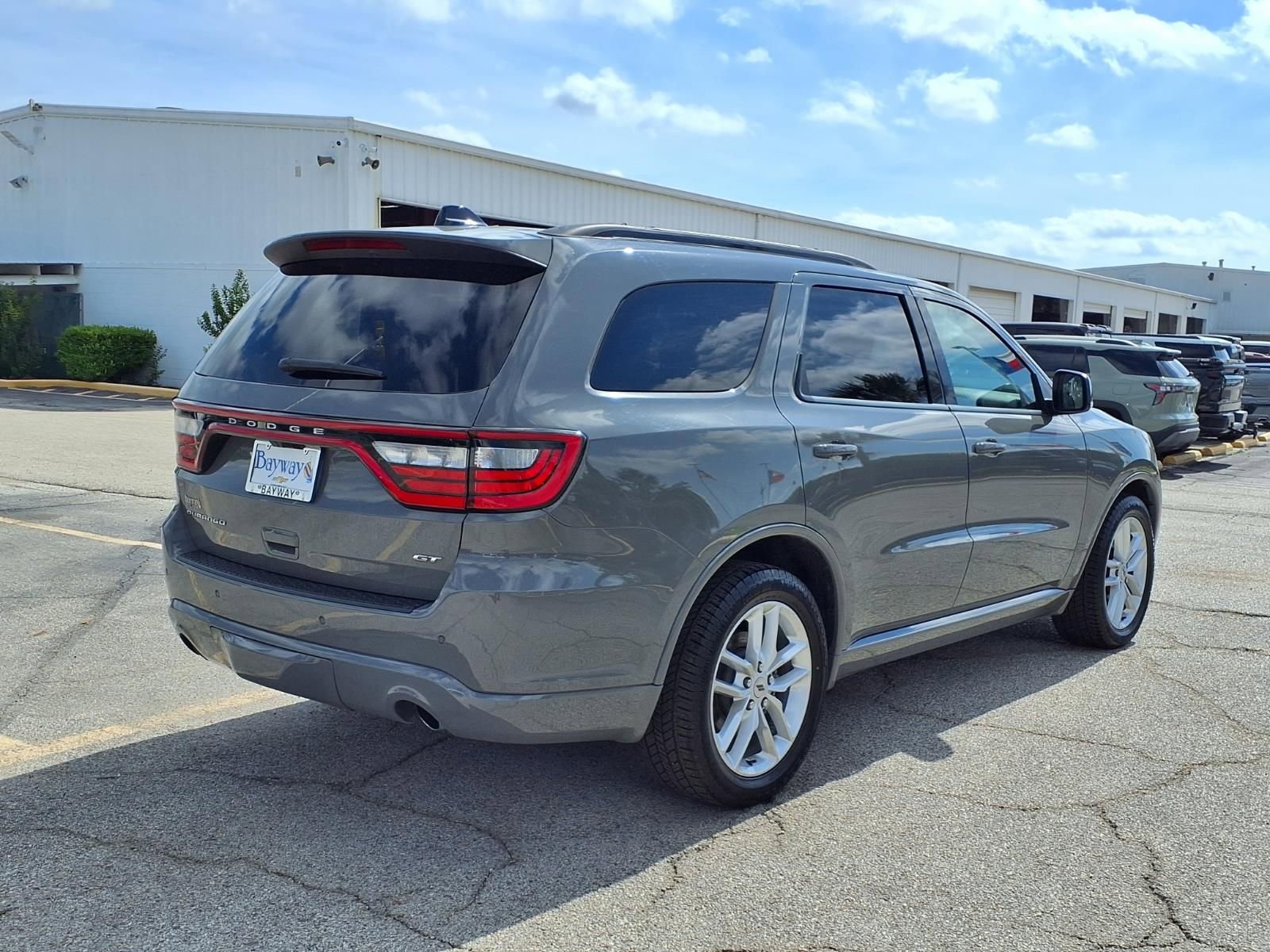 Used 2024 Dodge Durango GT RWD image 2
