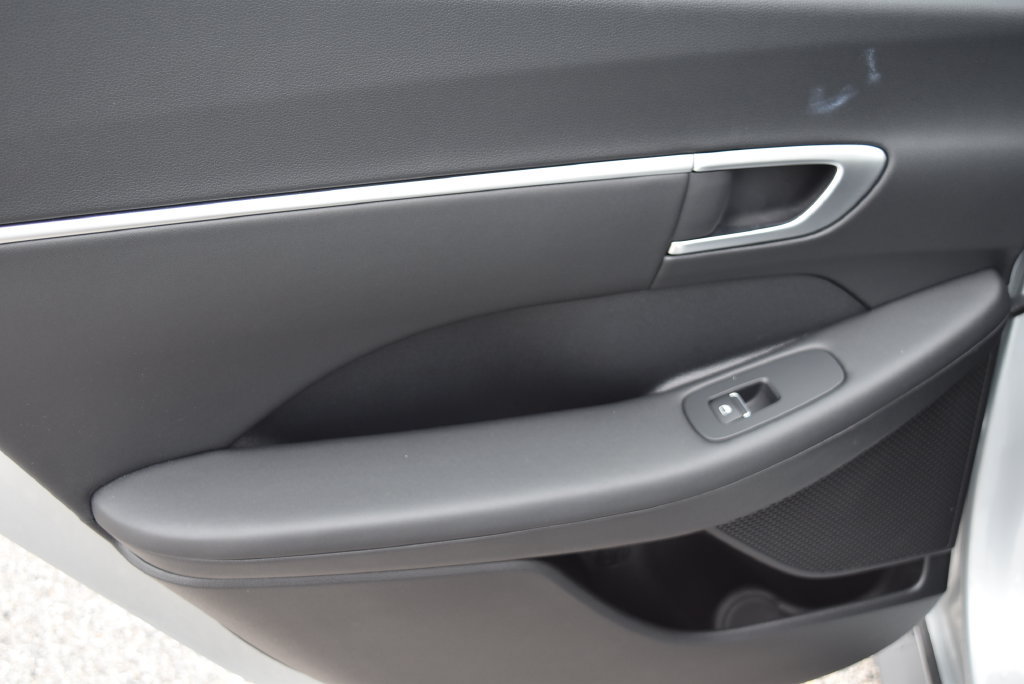 Used 2026 Hyundai Sonata Blue FWD image 11