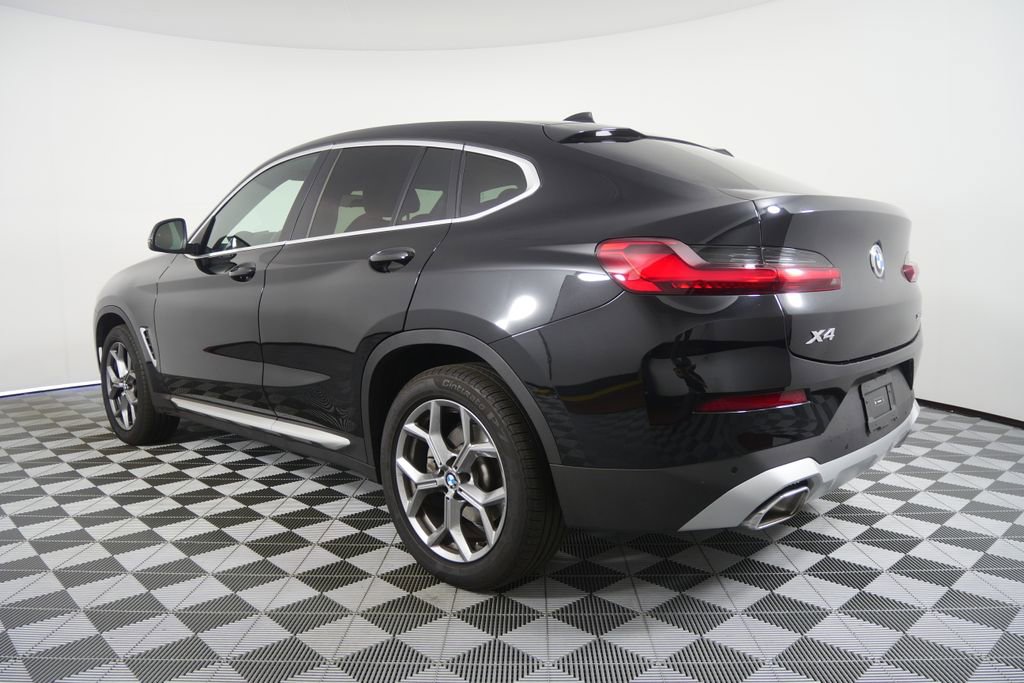 Certified 2025 BMW X4 xDrive30i image 5