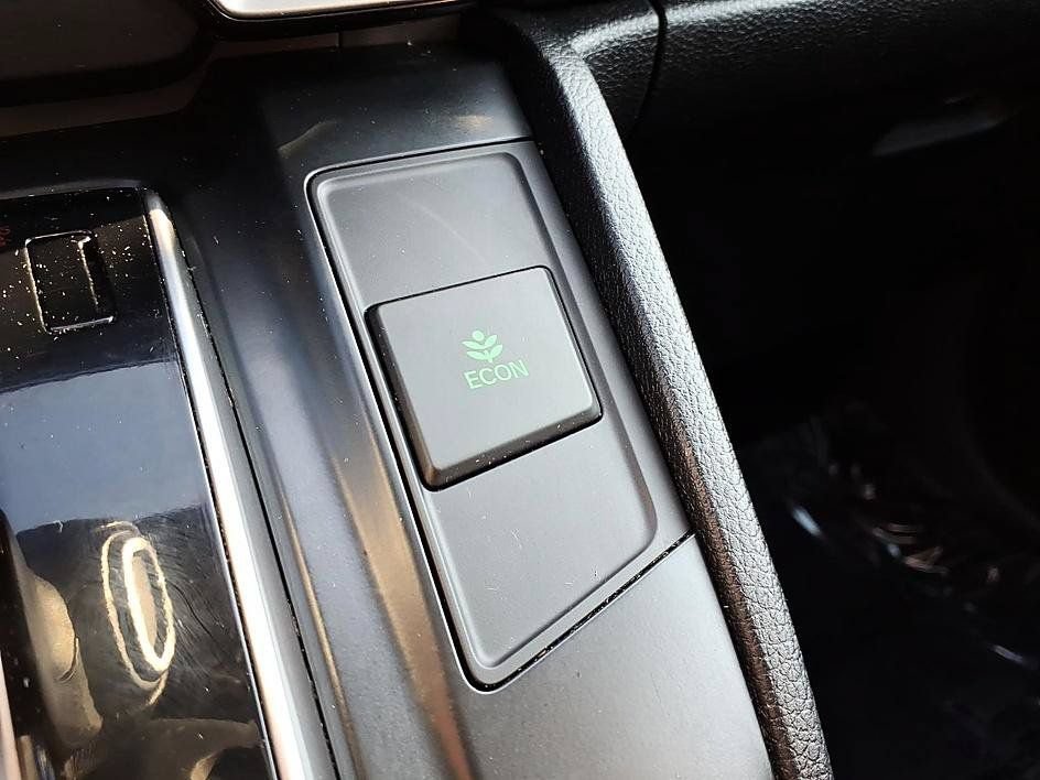 Used 2019 Honda CR-V EX-L image 27