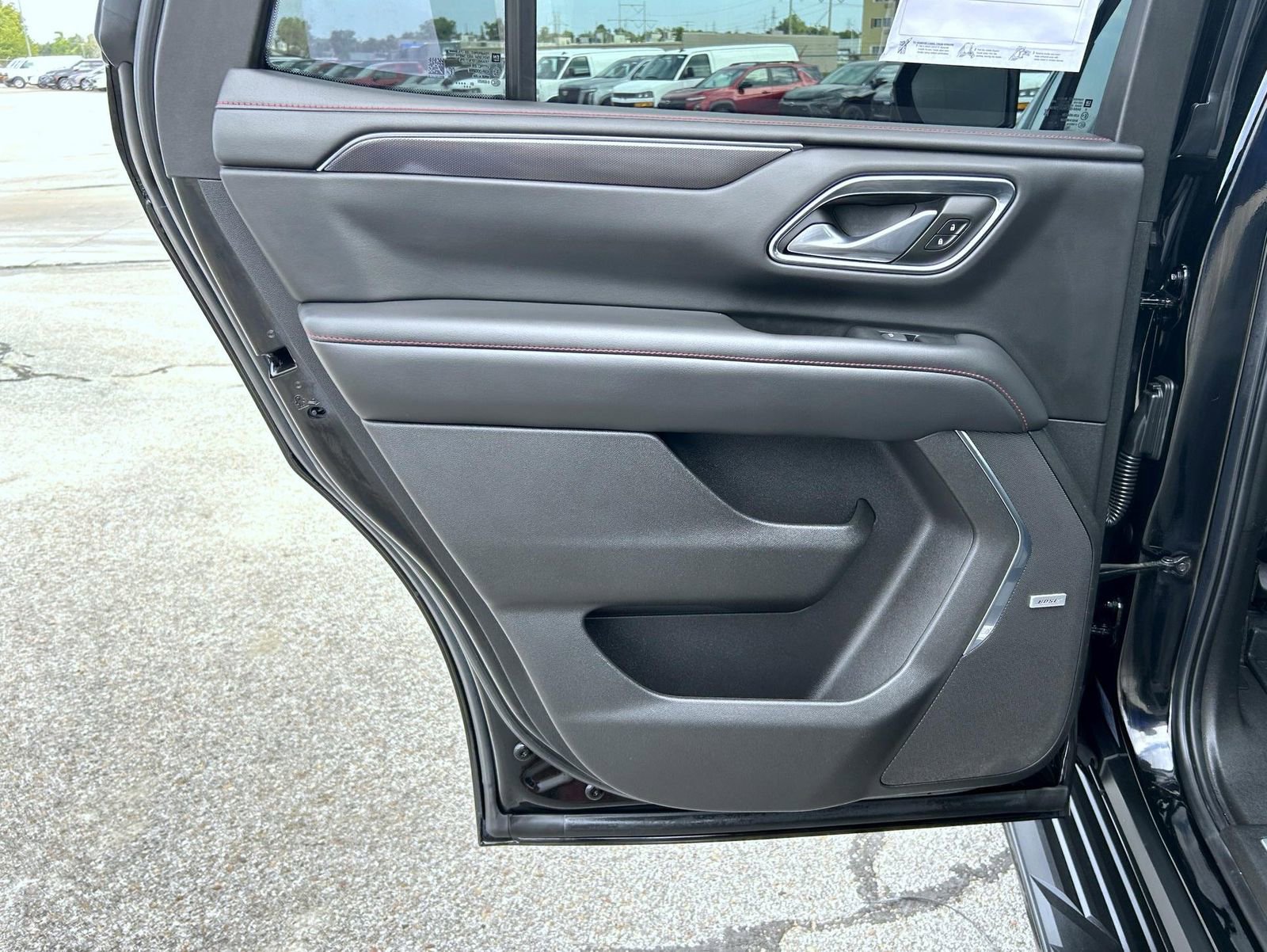 Used 2022 Chevrolet Tahoe RST w/ Sport Performance Package image 17