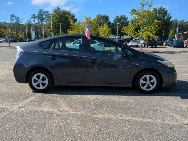 Used 2013 Toyota Prius Two FWD image 3