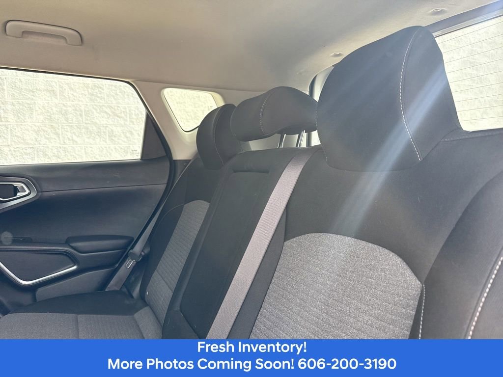 Used 2020 Kia Soul EX FWD image 11
