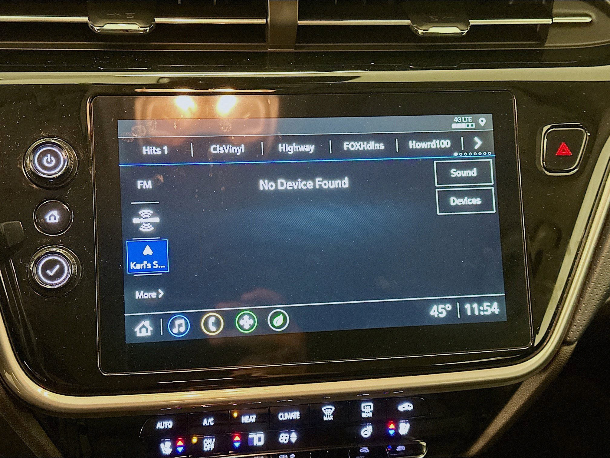 Used 2023 Chevrolet Bolt EUV Premier image 22