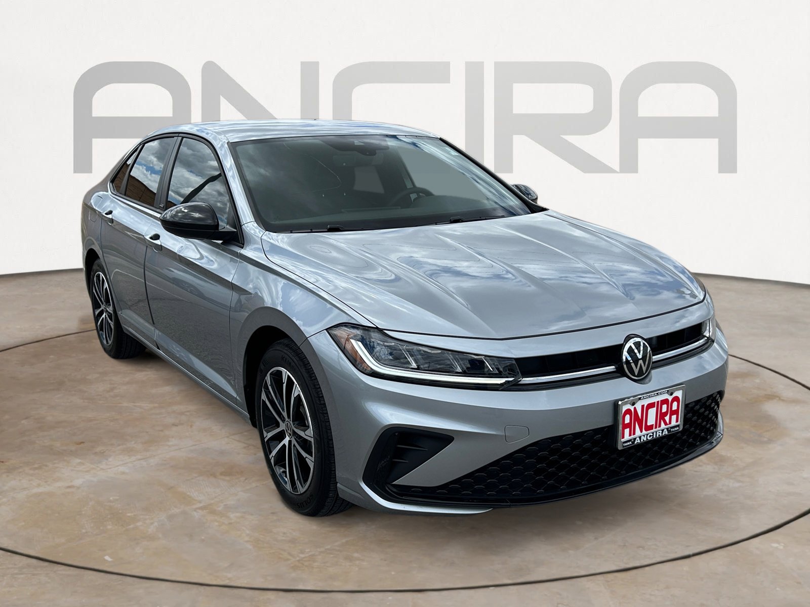 Used 2025 Volkswagen Jetta Sport image 2