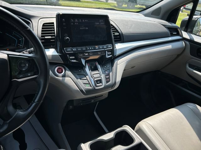 Used 2018 Honda Odyssey EX-L image 17