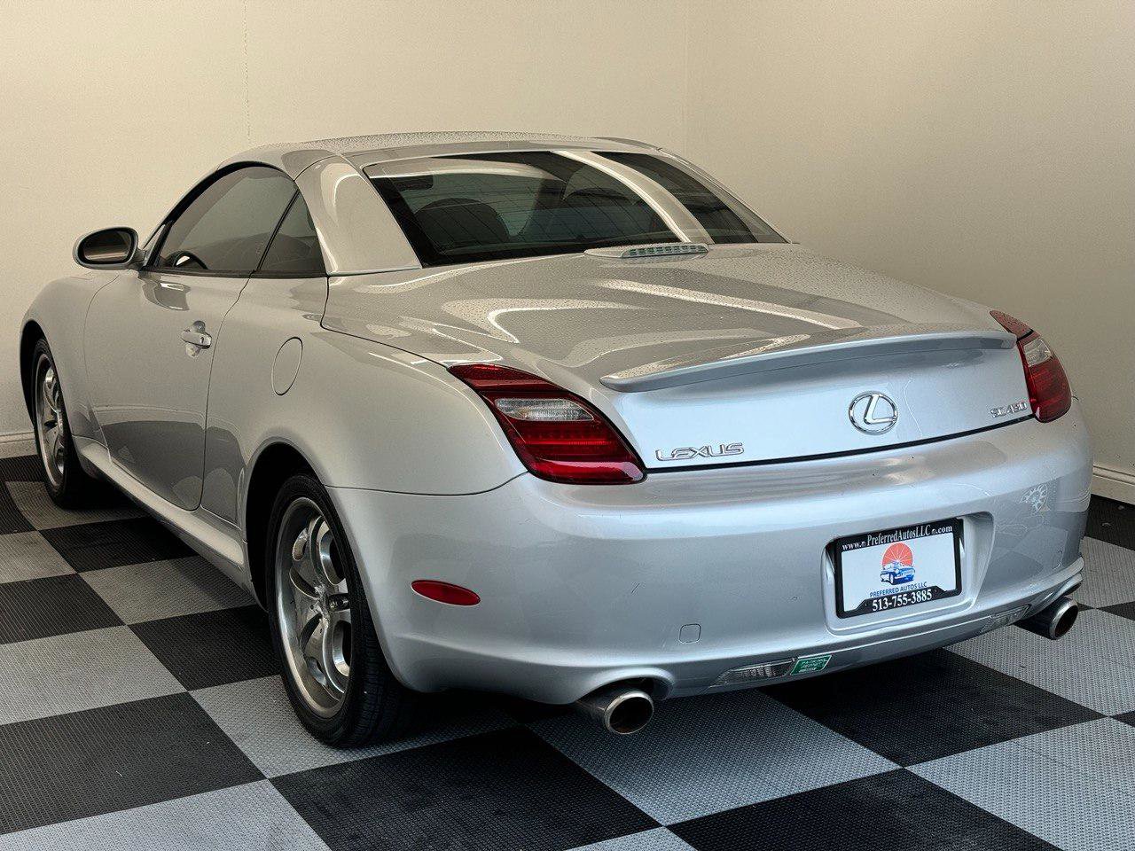 Used 2007 Lexus SC 430 Convertible image 4