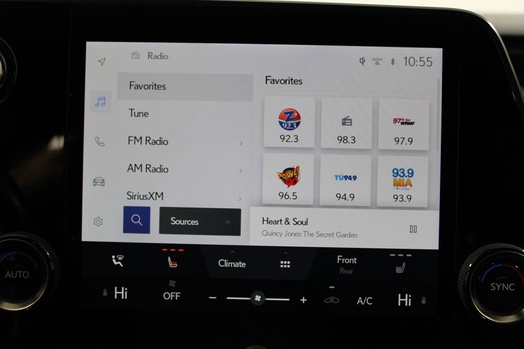 Used 2024 Lexus RX 350 FWD w/ Technology Package image 29