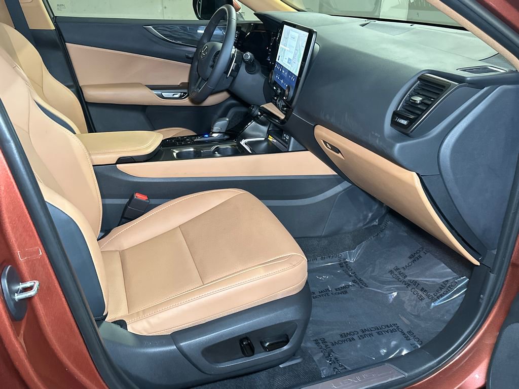 Used 2025 Lexus NX 350 AWD w/ Premium Package image 12