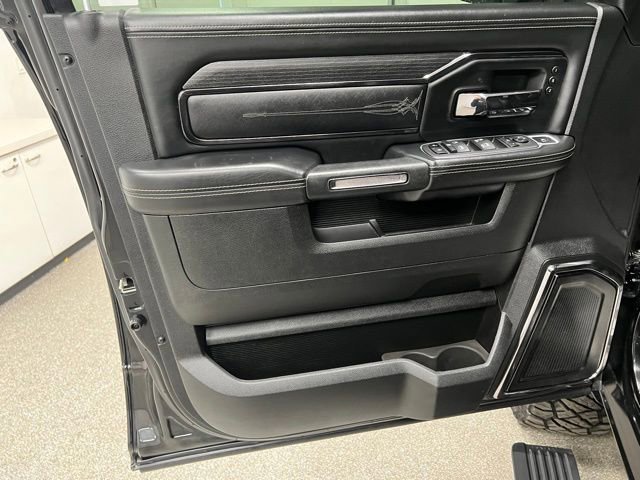 Used 2022 RAM 3500 Limited image 24