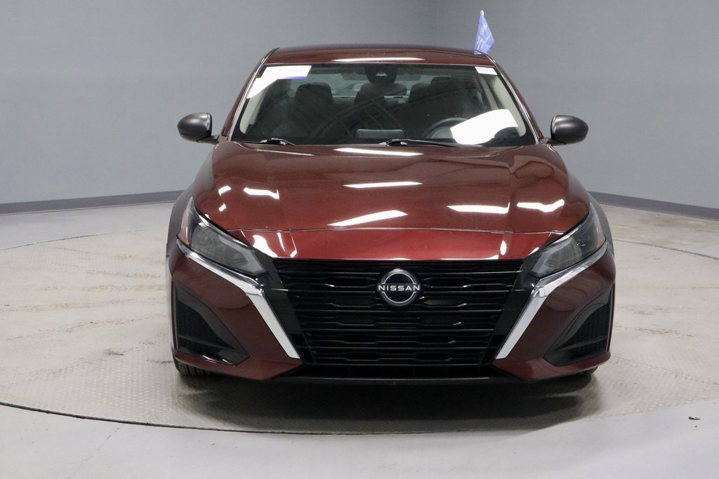 Certified 2024 Nissan Altima 2.5 SV image 5