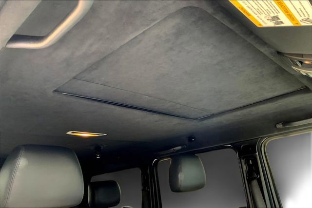 Used 2014 Mercedes-Benz G 63 AMG 4MATIC image 32