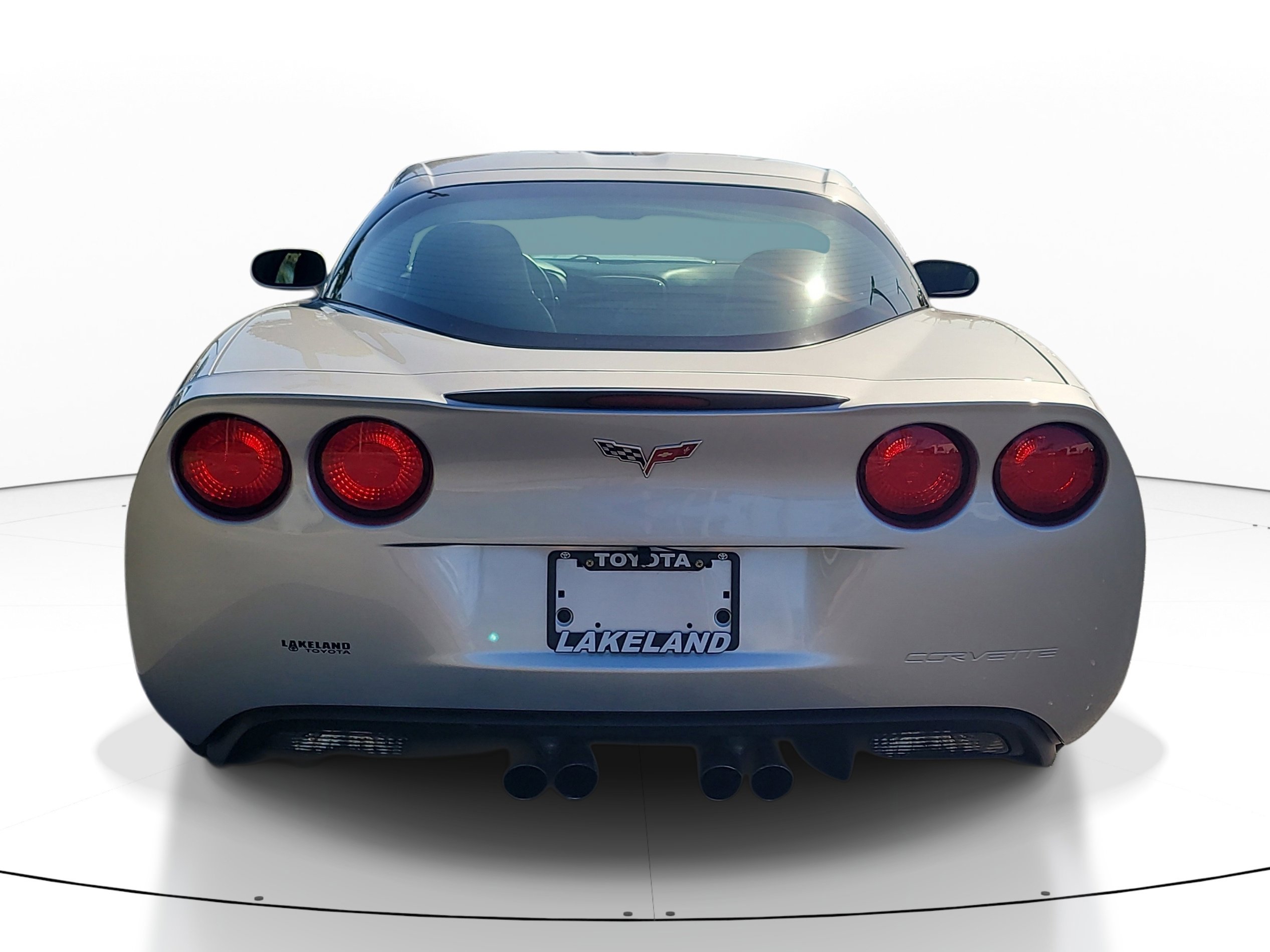Used 2011 Chevrolet Corvette Coupe w/ Preferred Equipment Group RWD image 6