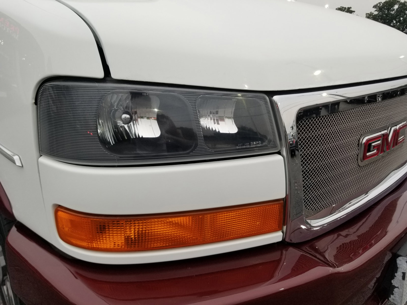 Used 2012 GMC Savana 1500 image 11