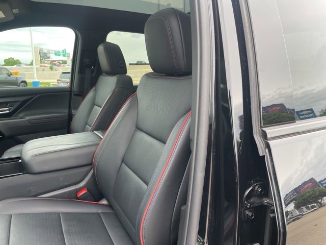 Used 2025 Chevrolet Silverado EV RST AWD/4WD image 11