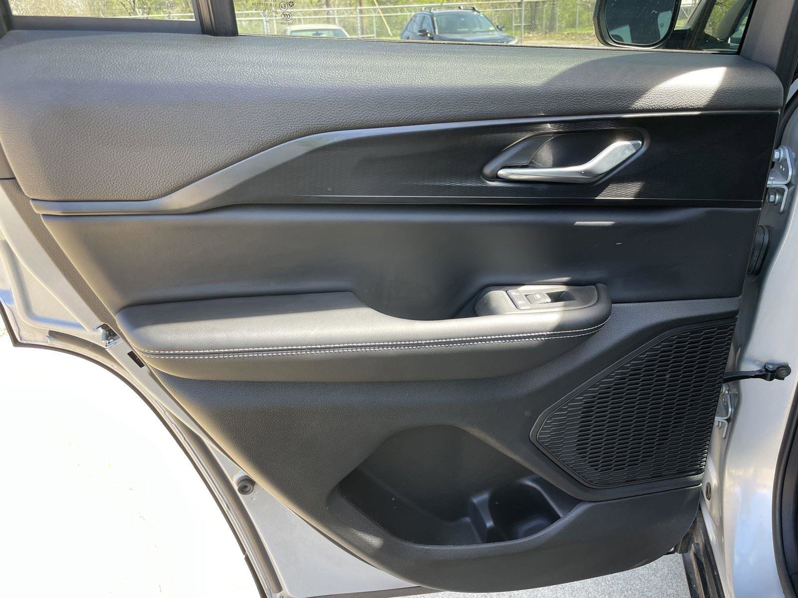 Certified 2025 Jeep Grand Cherokee Laredo X w/ Trailer Tow Package image 38