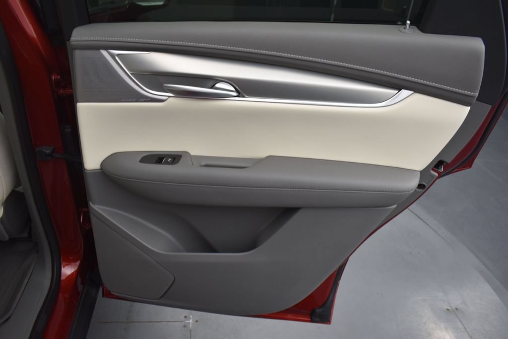 New 2026 Cadillac XT5 Premium Luxury w/ Driver Assist Package AWD/4WD image 31