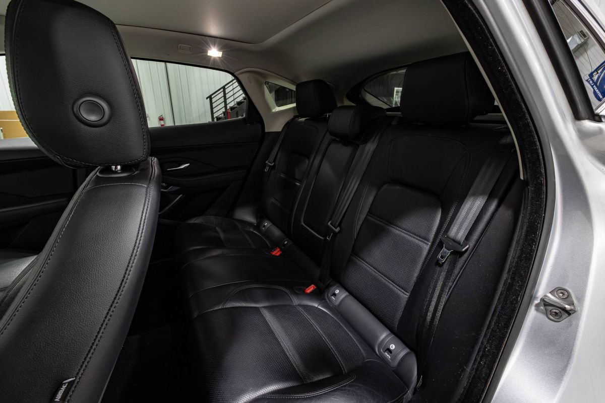 Used 2018 Jaguar E-PACE S AWD/4WD image 10