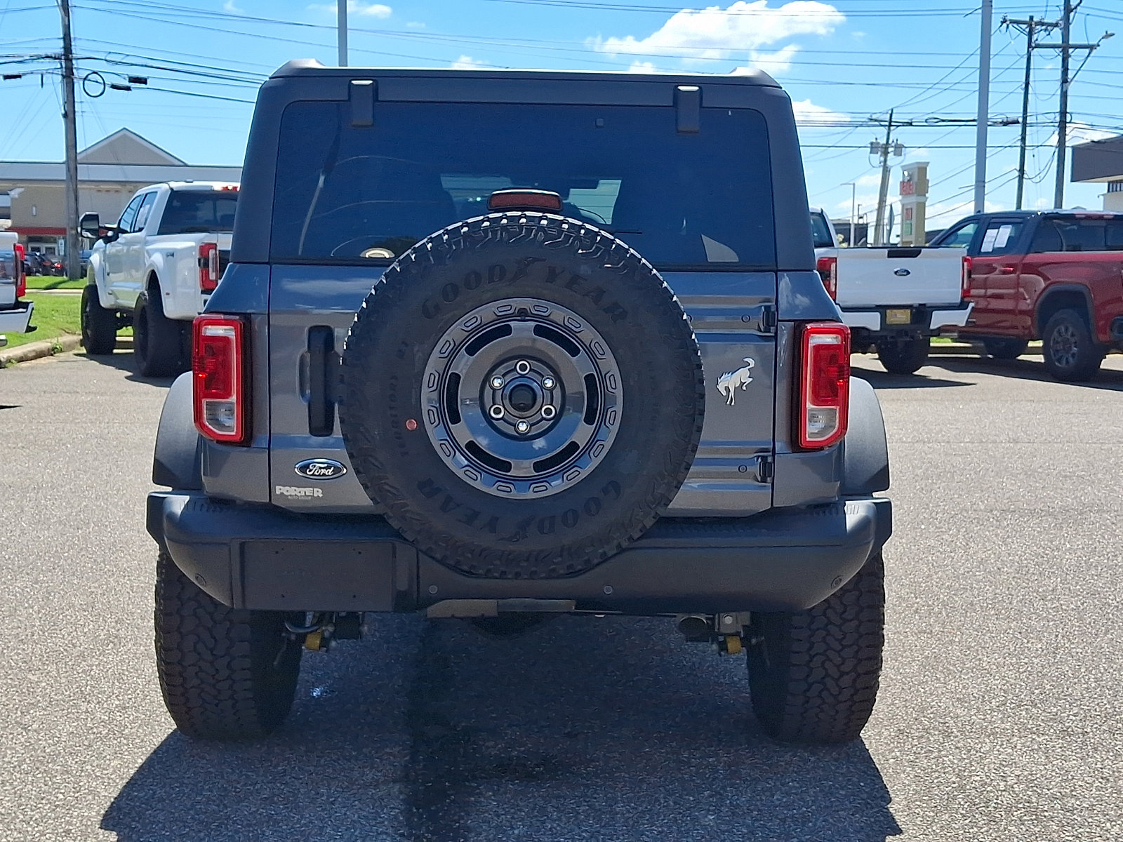 Certified 2025 Ford Bronco Big Bend w/ Black Diamond Package AWD/4WD image 9