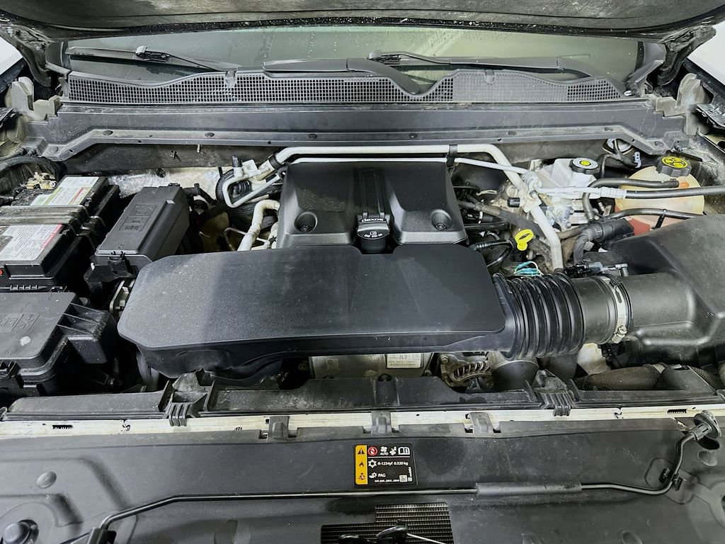 Used 2023 Chevrolet Colorado Z71 w/ Z71 Convenience Package 2 image 9