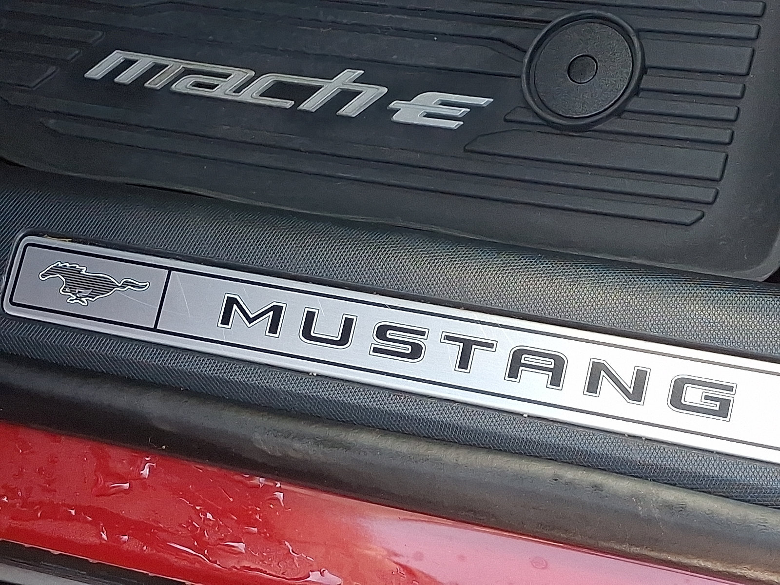 Used 2023 Ford Mustang Mach-E Premium AWD/4WD image 31