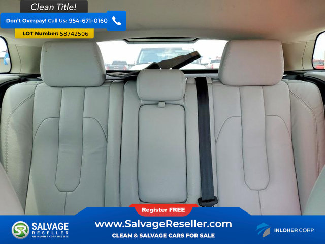 Used 2015 Land Rover Range Rover Evoque Pure Premium AWD/4WD image 13